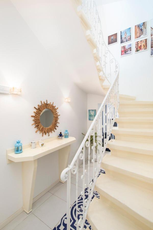 Chic, Stylish Traditional Townhouse With Terrace - St. Paul'S Bay Dış mekan fotoğraf